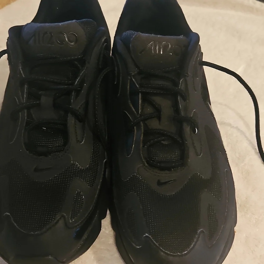Nike  All-Black Sneakers - Picture 2 of 7